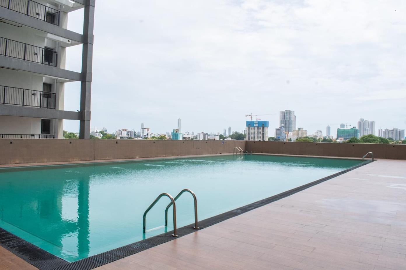 H2o Residences * Colombo