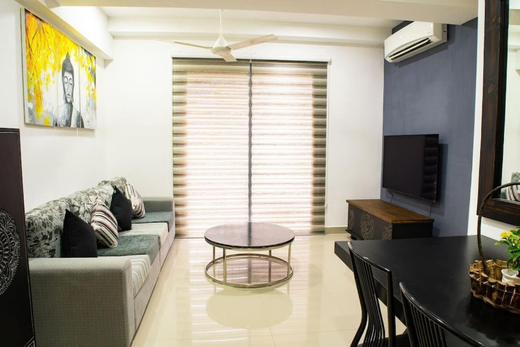 H2o Residences Apartment *